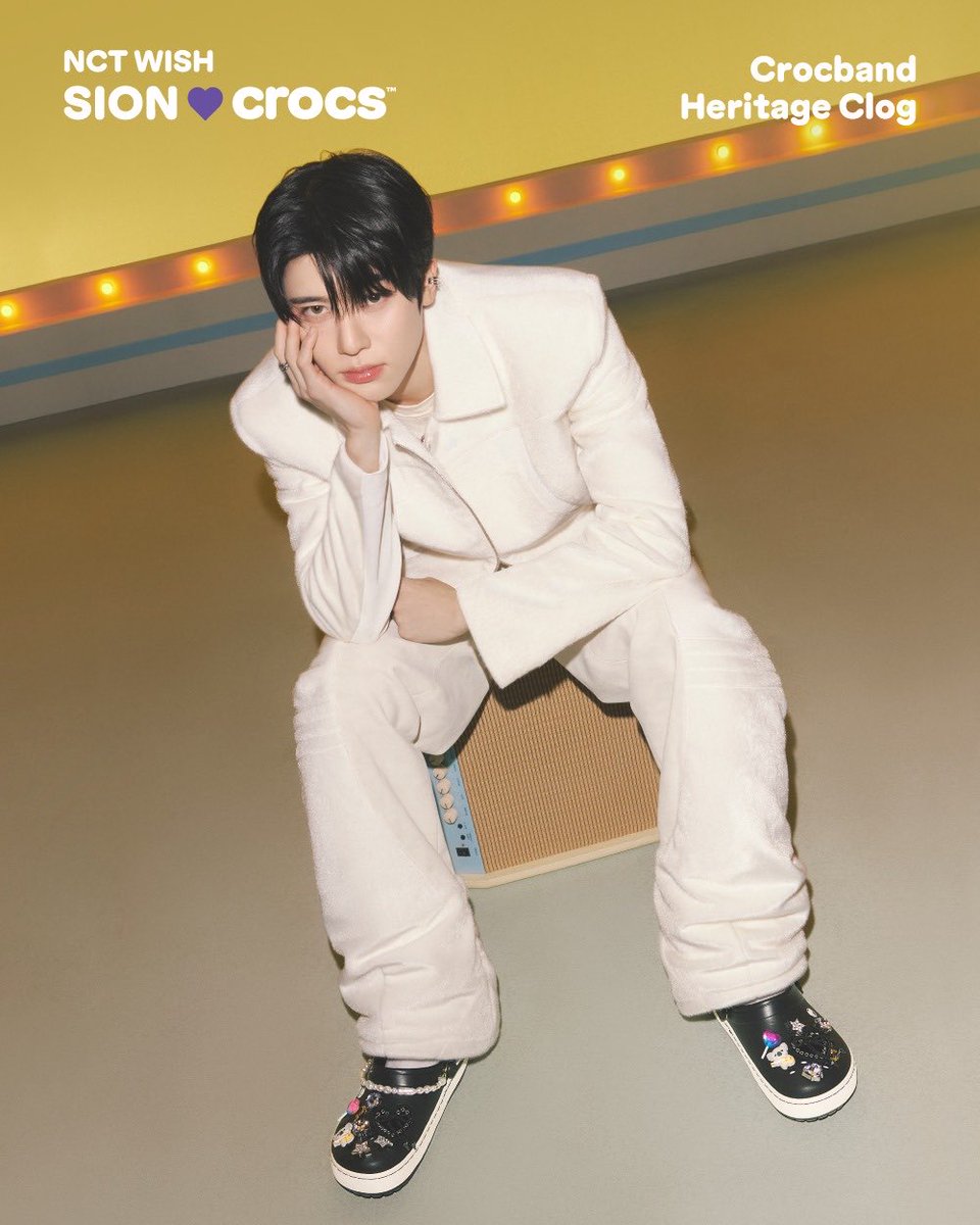 sion pics tweet media