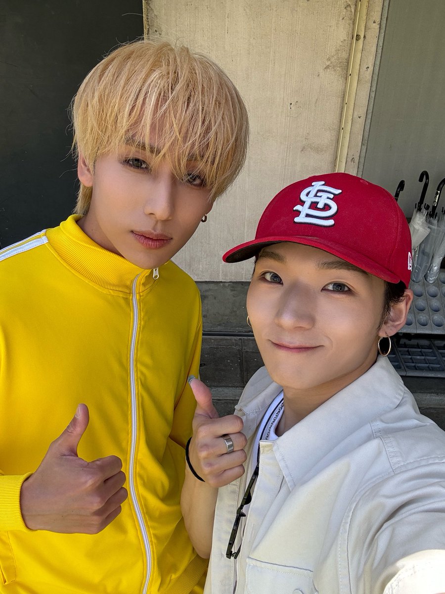OCTPATHofficial's tweet photo. [#NAOKI]

この前、吉本でOWV兄さんに会えた😆✨

今度しゅうてぃー先輩とジム行く約束した🏋️🔥

#OCTPATH #古瀬直輝 https://t.co/bhjE16CAgi