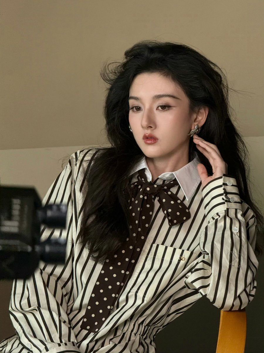 Song Zuer 宋祖儿 updates tweet media