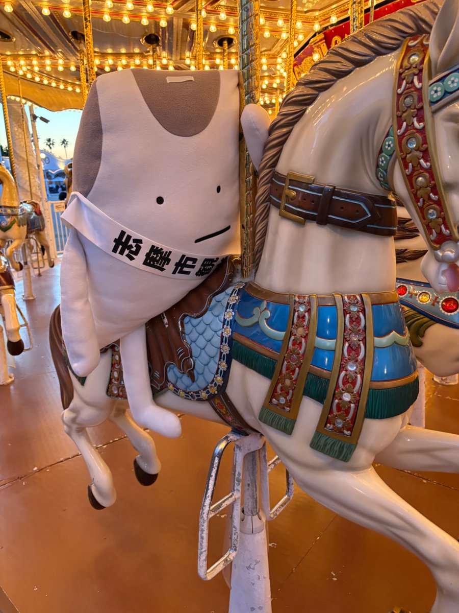 yoppeleah's tweet photo. HEY-SMITH→滝音→打首獄門同好会→令和ロマン→ORANGE RANGE→滝音→四星球→Wienners→ヤバイTシャツ屋さん
ヤバT主催のスペイン村でのTank-top Festival 2026、2日目のライブレポ。一生続けてくれたら一生ここに来続けるからってくらいに大切な場所。
https://t.co/1yONhVD7jA
 #タンクフェス https://t.co/hmGEp7x6hC