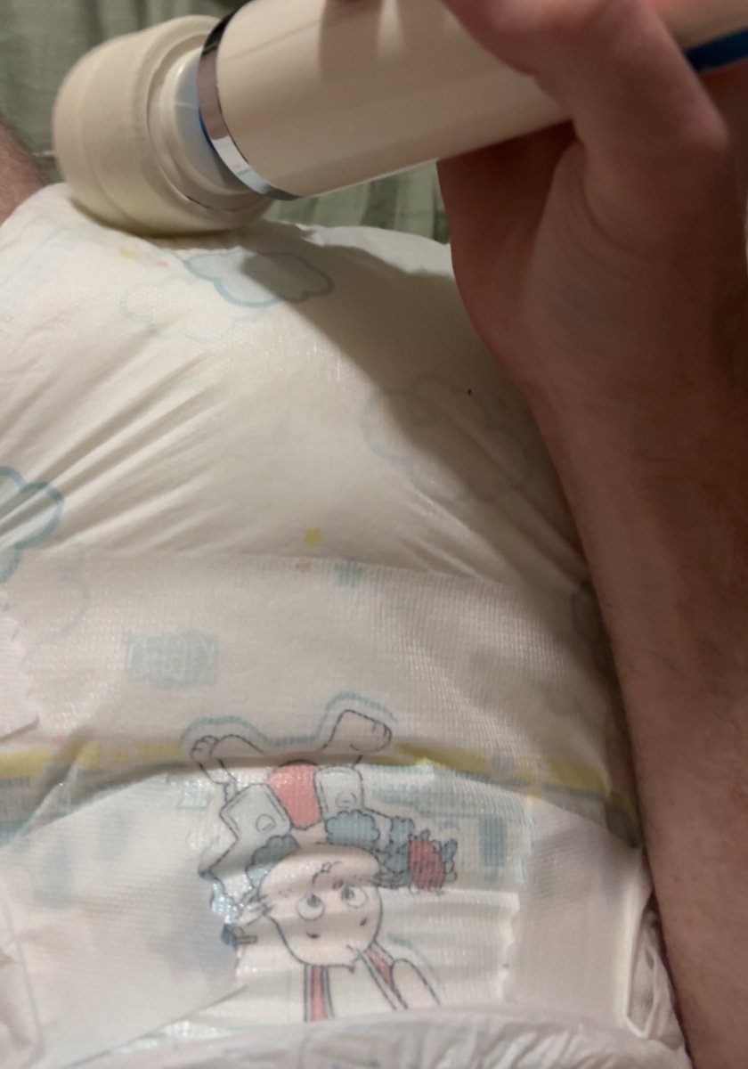 Andy692005's tweet photo. Forgot to post my restock the other day… let’s just say my first ever buzzy wand and i get along very well🫣🫣
#abdl https://t.co/Xail1t7CMM