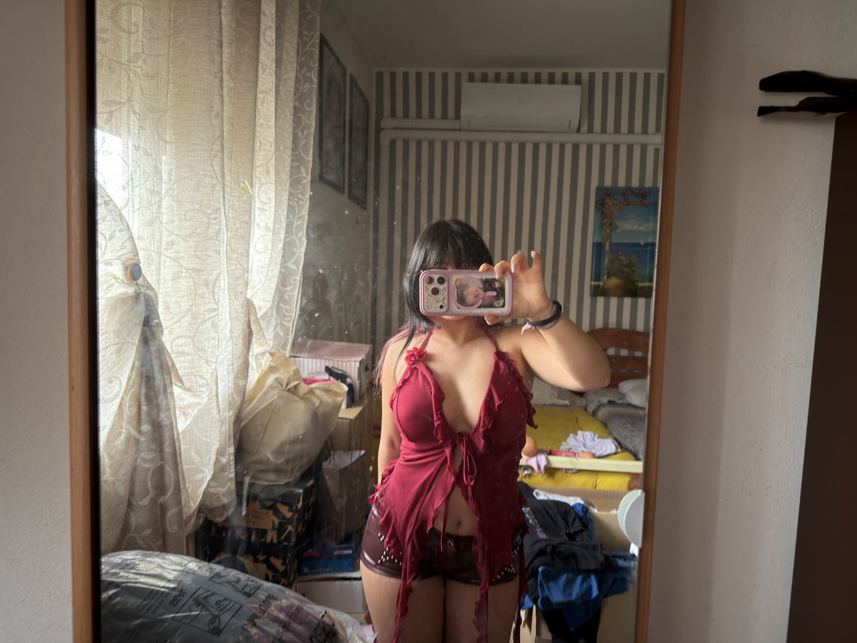 lily⁷ tweet media
