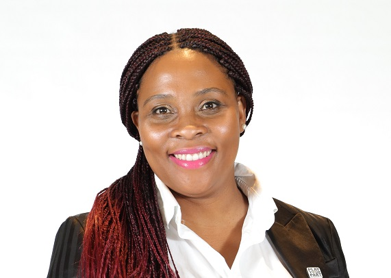 Powerfm987's tweet photo. [ON AIR] Propaganda machine to public good: a brief history of 50 years of TV in South Africa

Mondli Makhanya is in conversation with 
Associate professor, University of the Western Cape, Prof Sisanda Nkoala. 

#POWERTalk https://t.co/CMcRPD9Cho