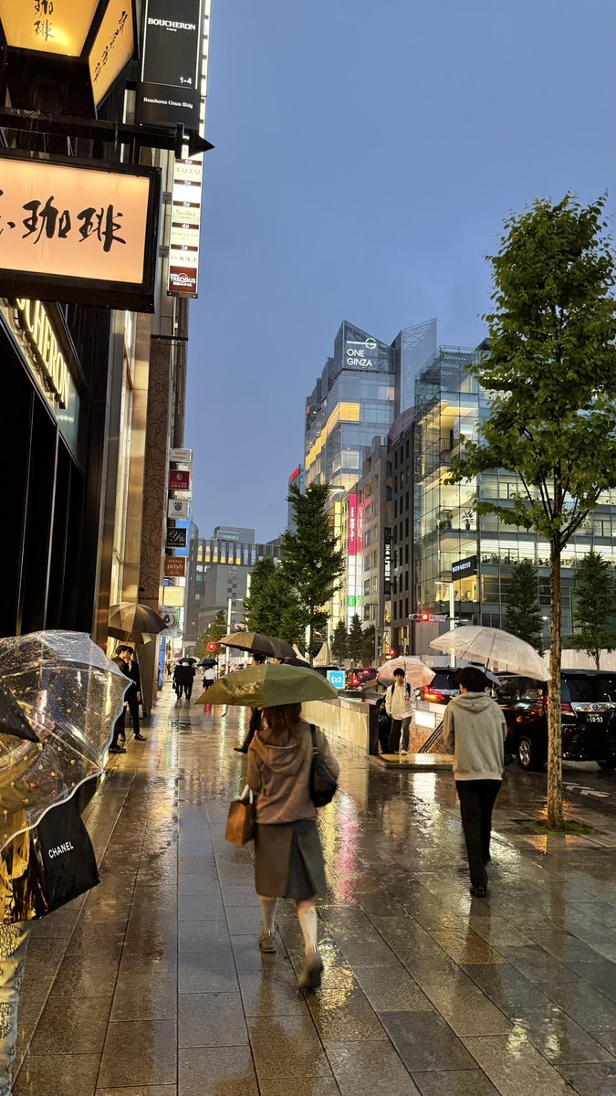taeng309's tweet photo. 雨でBAKUSHI😂✨ https://t.co/hhzbfYteNH