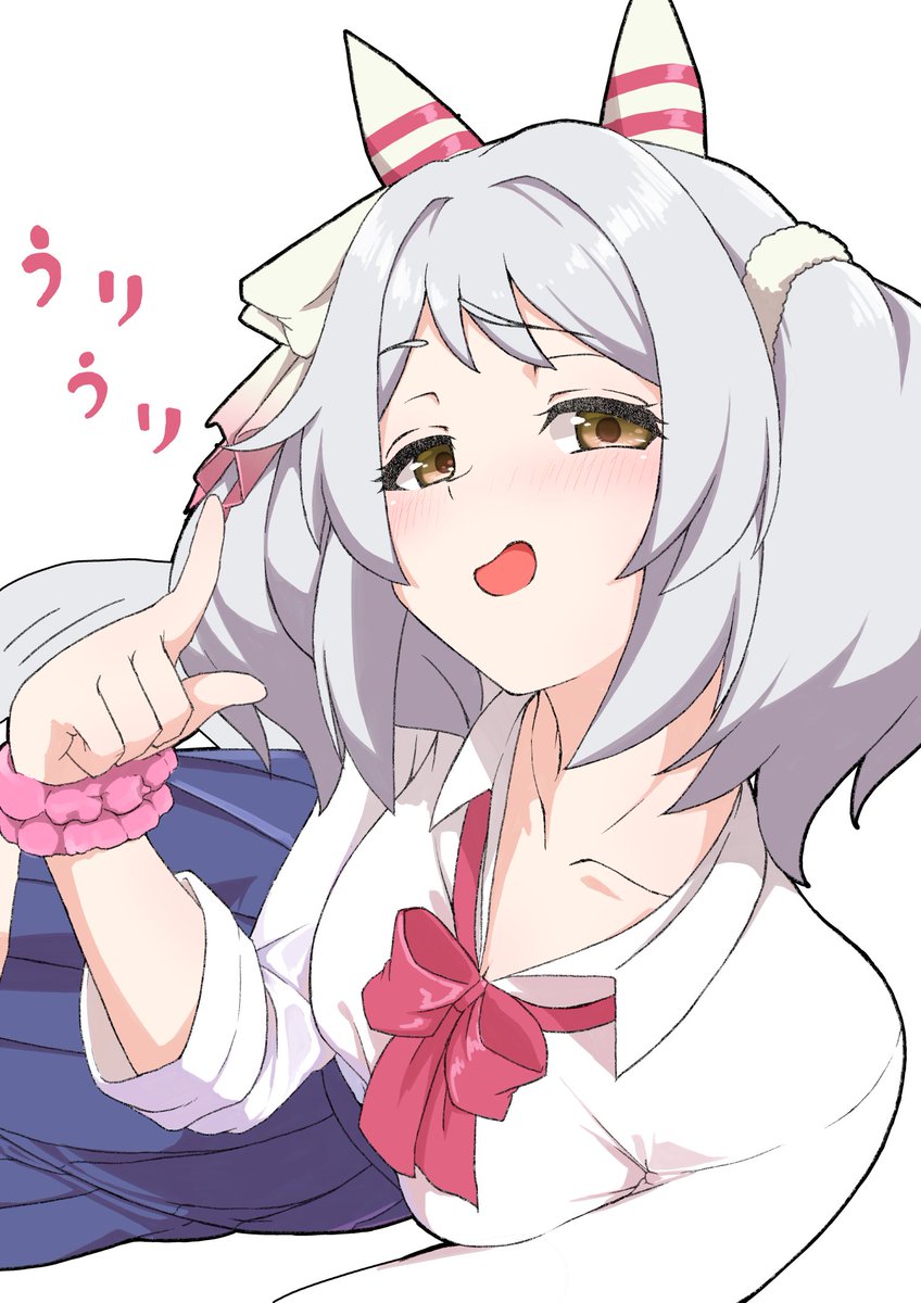 うらどー tweet media