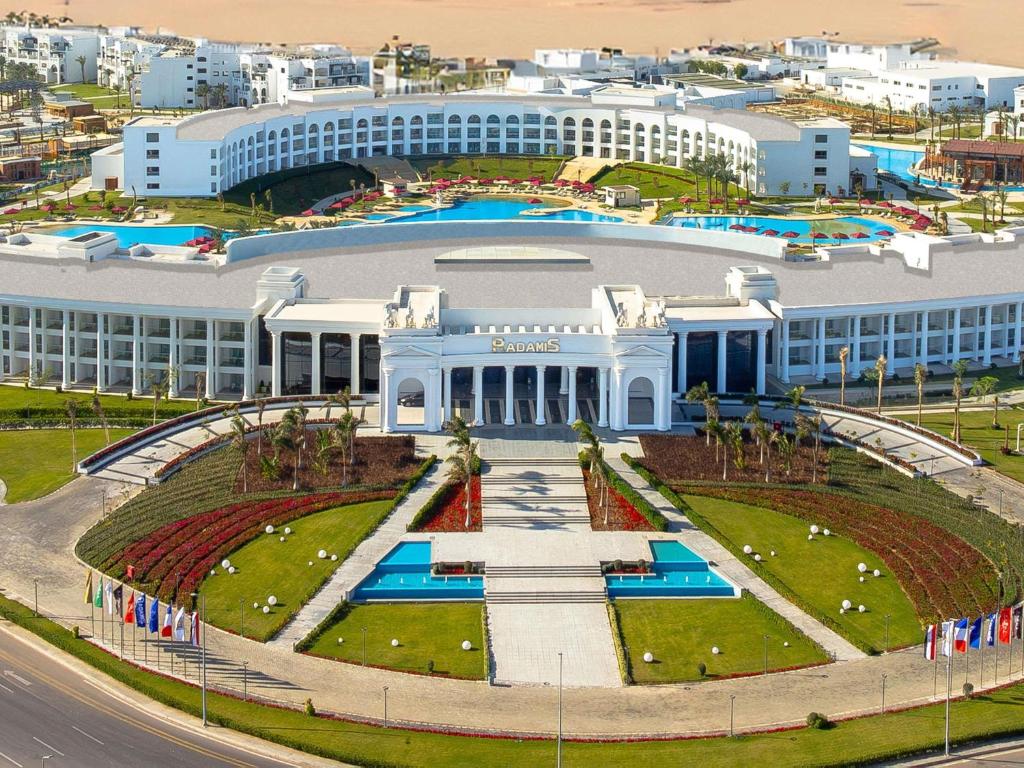 Bashayer Travel tweet media
