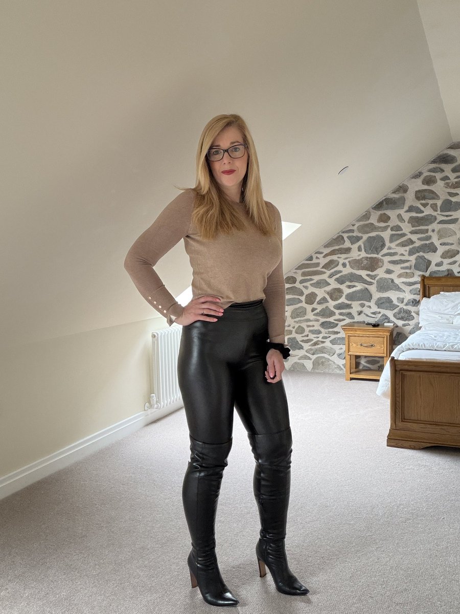 Lady Josie Glass tweet media