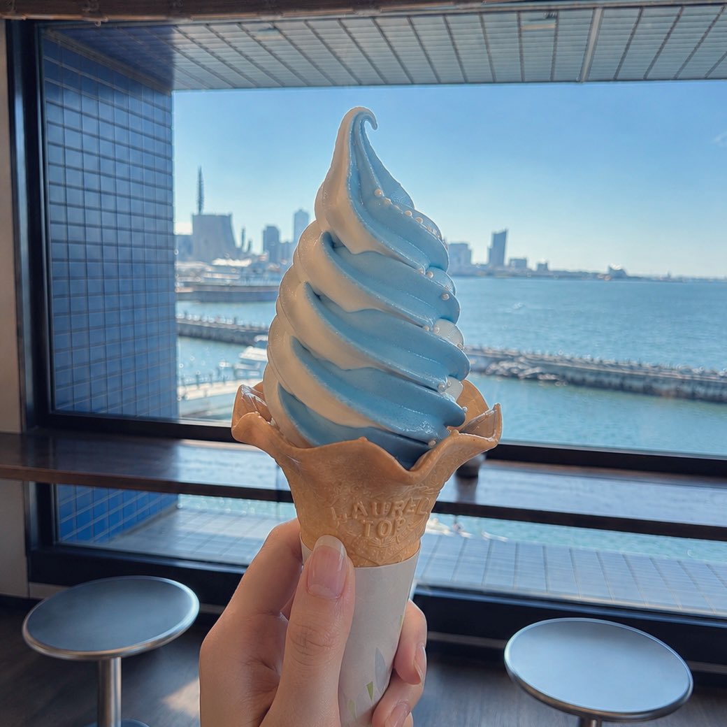 Post by なるぽて on X: 🍦🩵