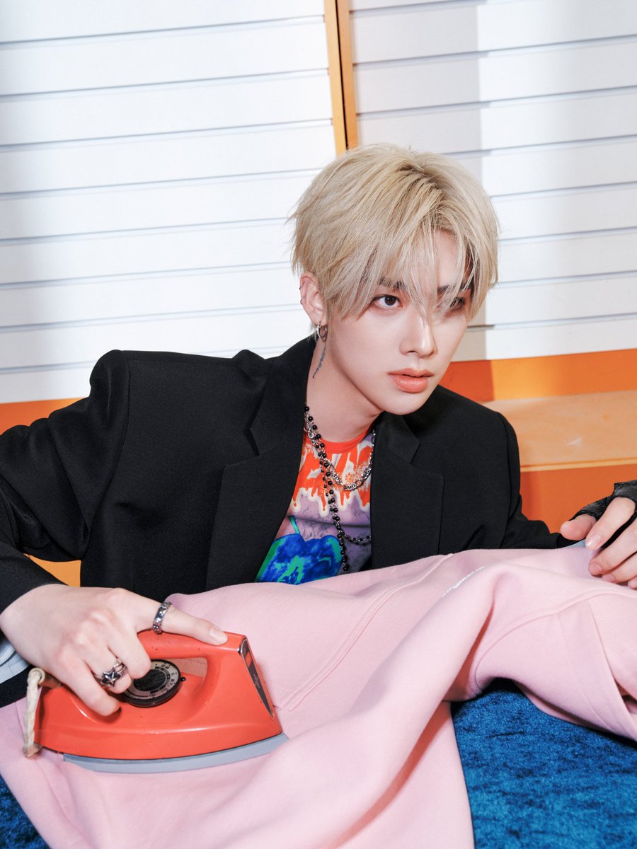 📷] 260513 — Official AND2BLE X Update with #RICKY Sequence 01