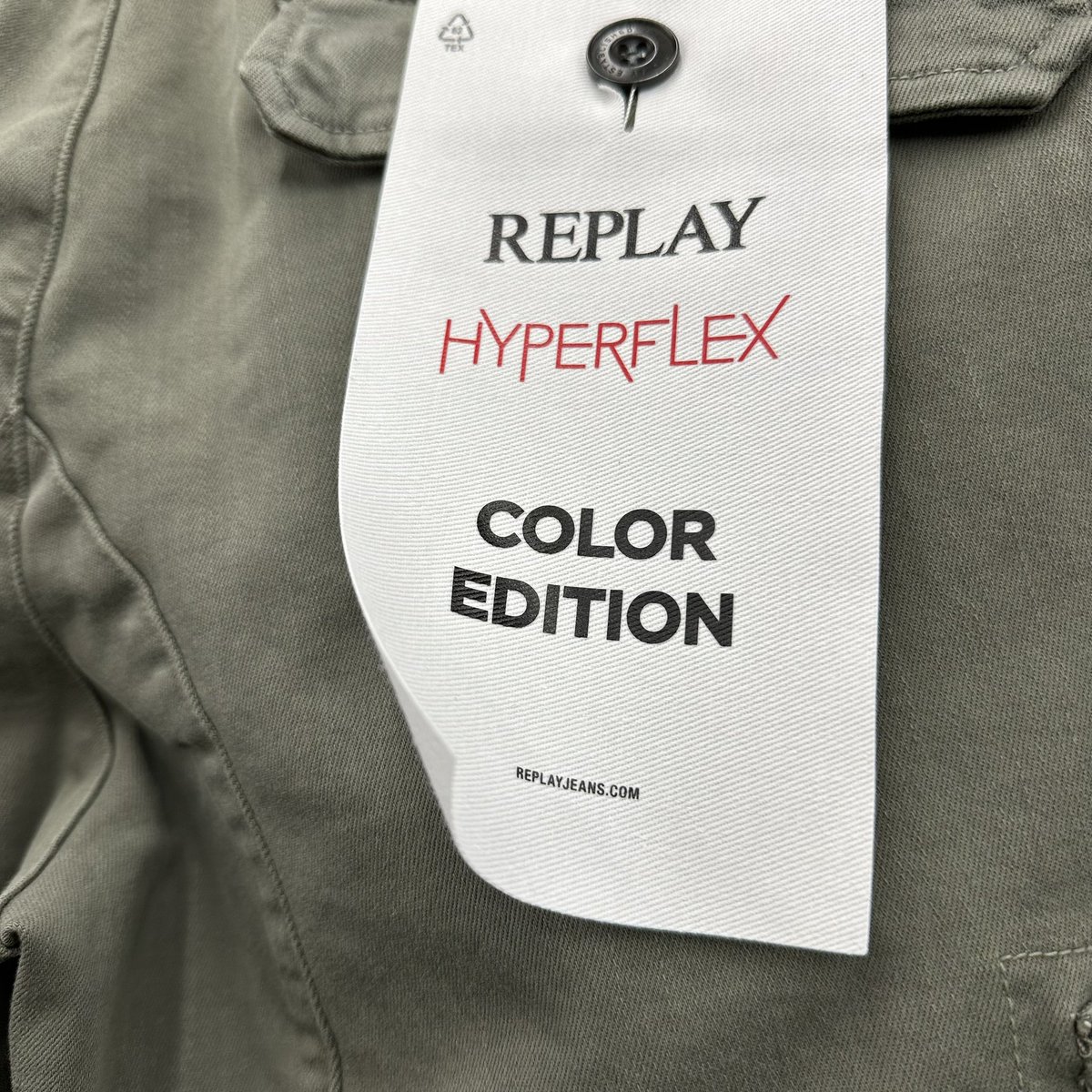 AmeproBaybrook's tweet photo. REPLAYの超快適ストレッチ素材、hyperflexシリーズよりカーゴショーツが登場です✨️

#baybrook #amepro #fashion #kumamoto #replay #ベイブルック #アメプロ #ファッション #熊本 #リプレイ https://t.co/lAJoIS4c90