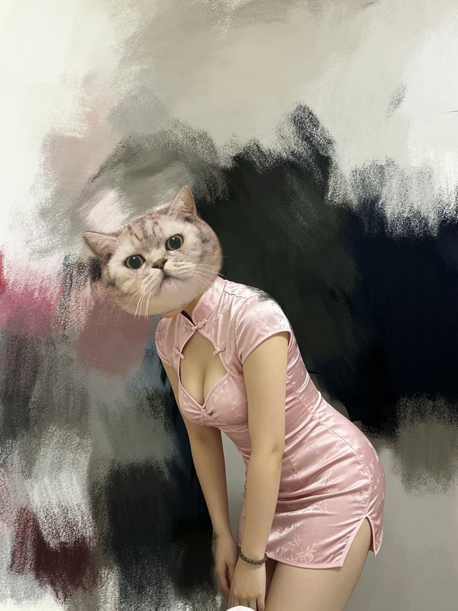Fookkzzxh's tweet photo. 又买这么露的衣服，穿上去再低一点就能看到奶头了，这么短，稍一弯腰你内裤就能露出来，是想让学校的领导后入你的时候更加方便吗？整个学校里还有比你更骚的母狗吗？
#淫妻 #反差 #绿帽 https://t.co/Wf6EcfgIb9