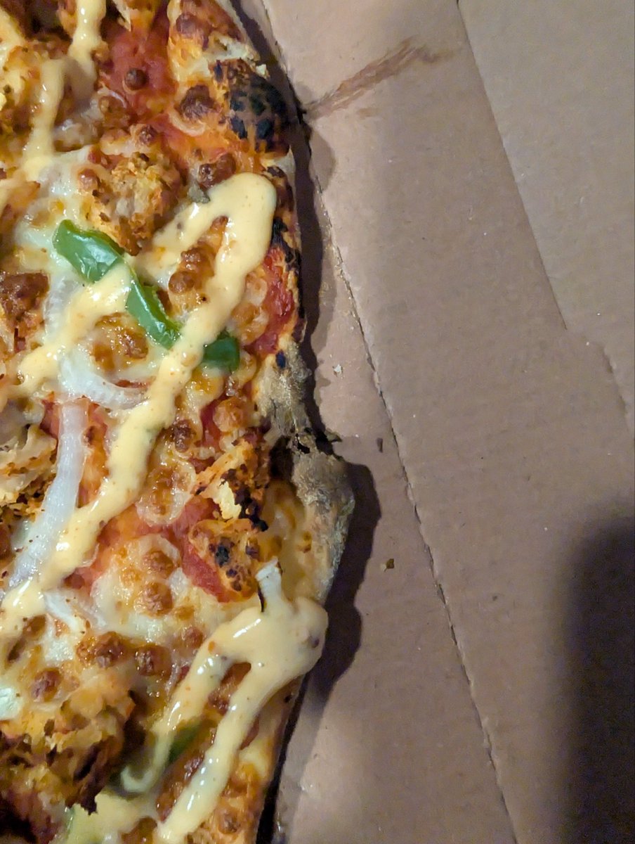 young_desii_'s tweet photo. 🚨 Absolutely disgusted with the service from @DominosPak today. Not only was the pizza delivered rotted, but the staff’s behavior when I called was incredibly disrespectful. No customer should be treated this way.

​#DominosPakistan #WorstService #FoodSafety @DominosPak https://t.co/9ddo7M8SSi