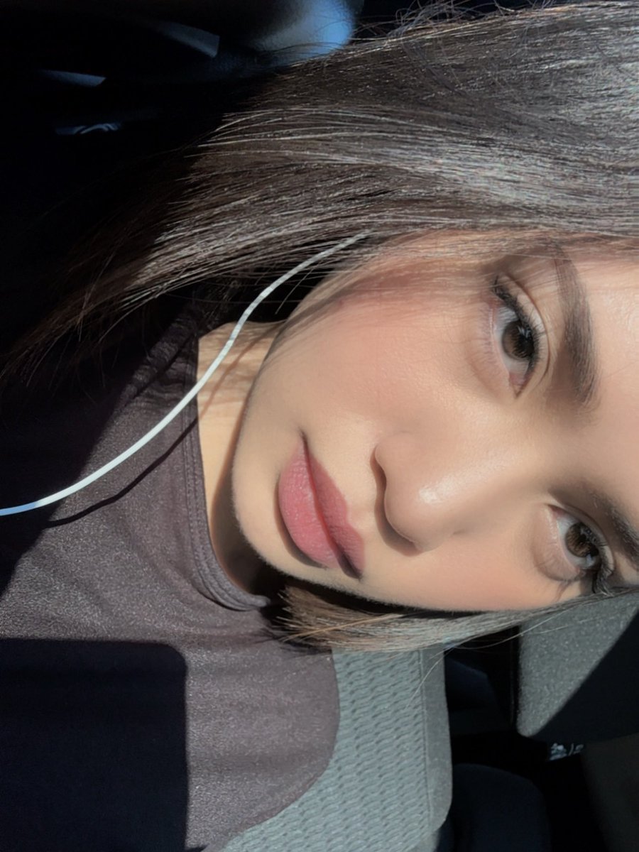 ❤︎ tweet media