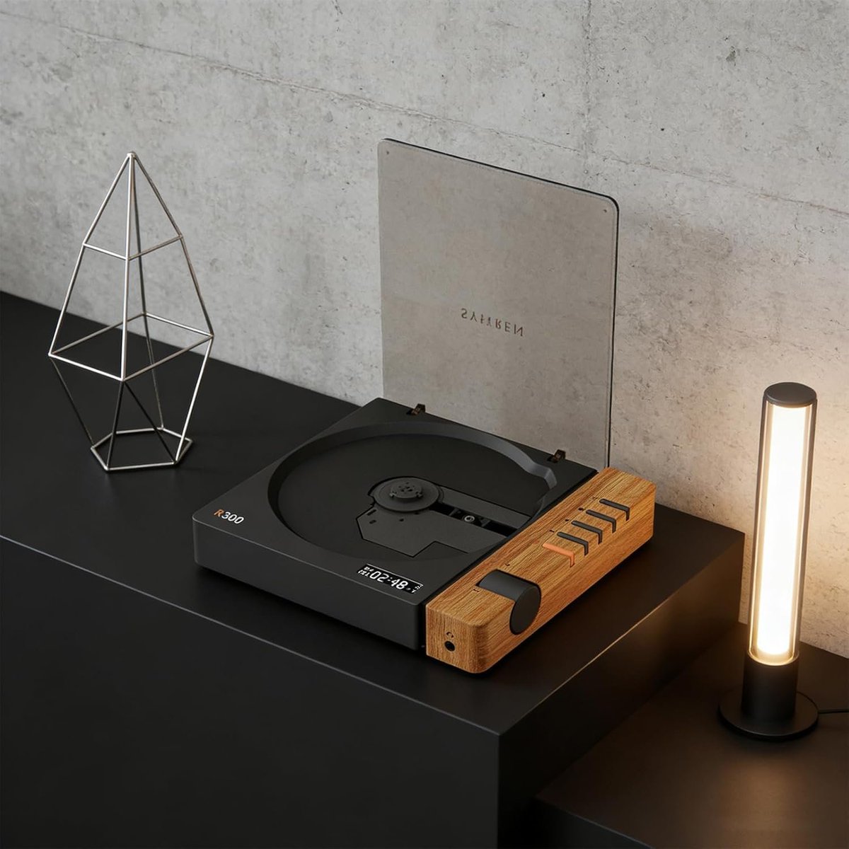 SAKIDORI_PR's tweet photo. レトロなデザインのポータブルCDプレイヤー。ウッドも良いけど、ポップなピンクも部屋のアクセントになって良いかもしれない🧐

↓詳細はこちら
https://t.co/IlOsowMfxX #ad https://t.co/6WMFRt6QFb