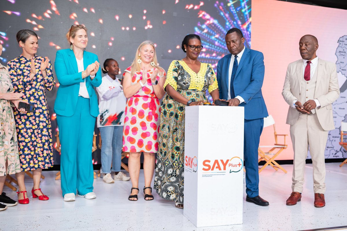 hudahnakatoAma1's tweet photo. Last week, I was one of the few people who attended the launch #sayplus project. A project aimed at promoting girl child education and stopping early marriages .congratulations, @UNFPA and @MinofHealthUG, for the successful launch of the SAY plus project. @MakerereGMD Thank you🙏🏼 https://t.co/WNGtwfyPri