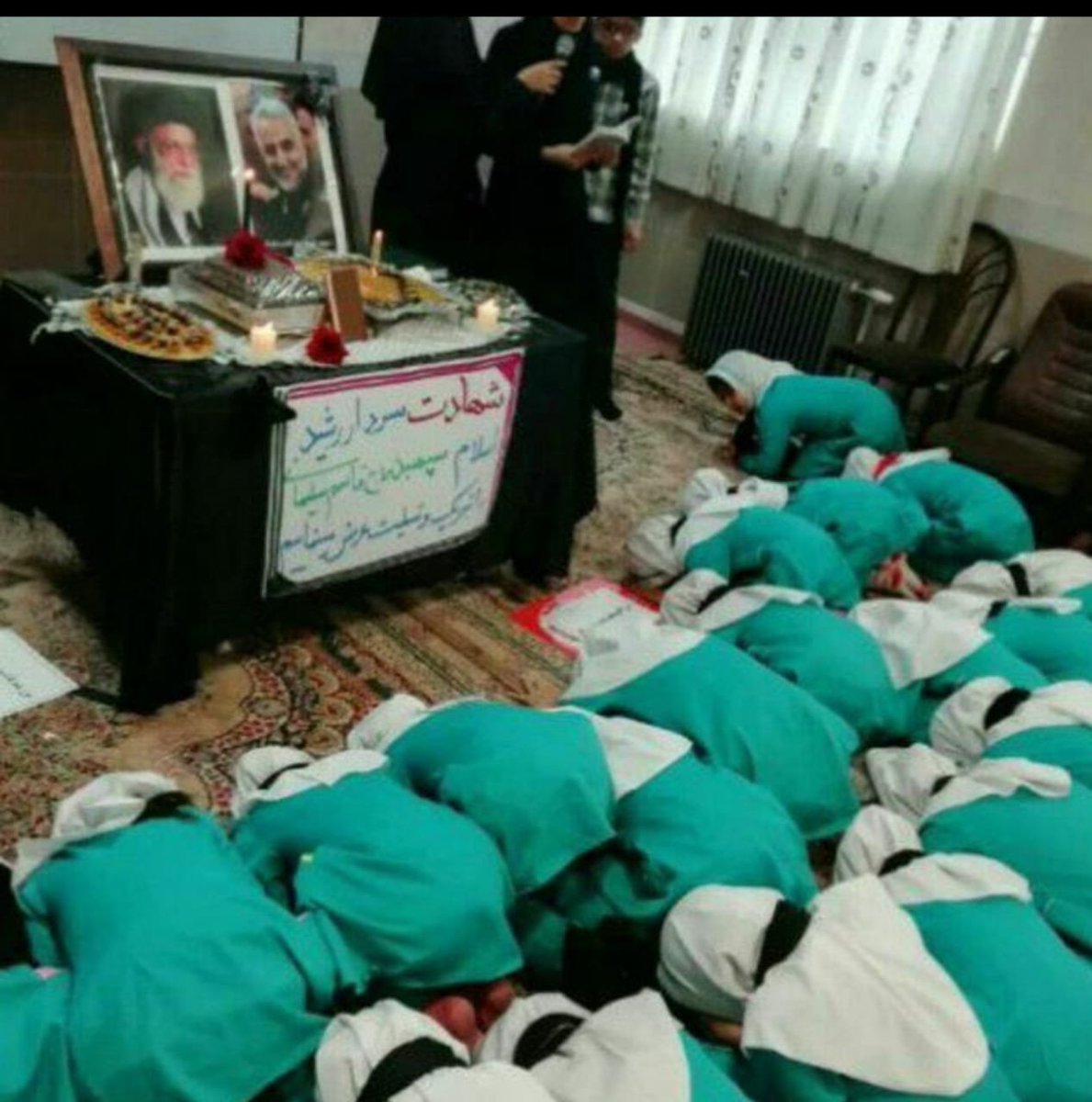 daar1r's tweet photo. @khulood_salman الروافض المشركون بالله يجب طردهم جميعا من الجزيرة العربية كلها امتثالا لقول النبي الكريم صلى الله عليه وسلم عند موته ( أخرجوا المشركين من جزيرة ال��رب) وهو في الصحيحين. 
 ولقد أحسن ملك البحرين بطرد بعض الروافض ونرجو منه اكمال البقية كما ندعو بقية الحكام أن يحذوا حذوه. https://t.co/govUeODMPE