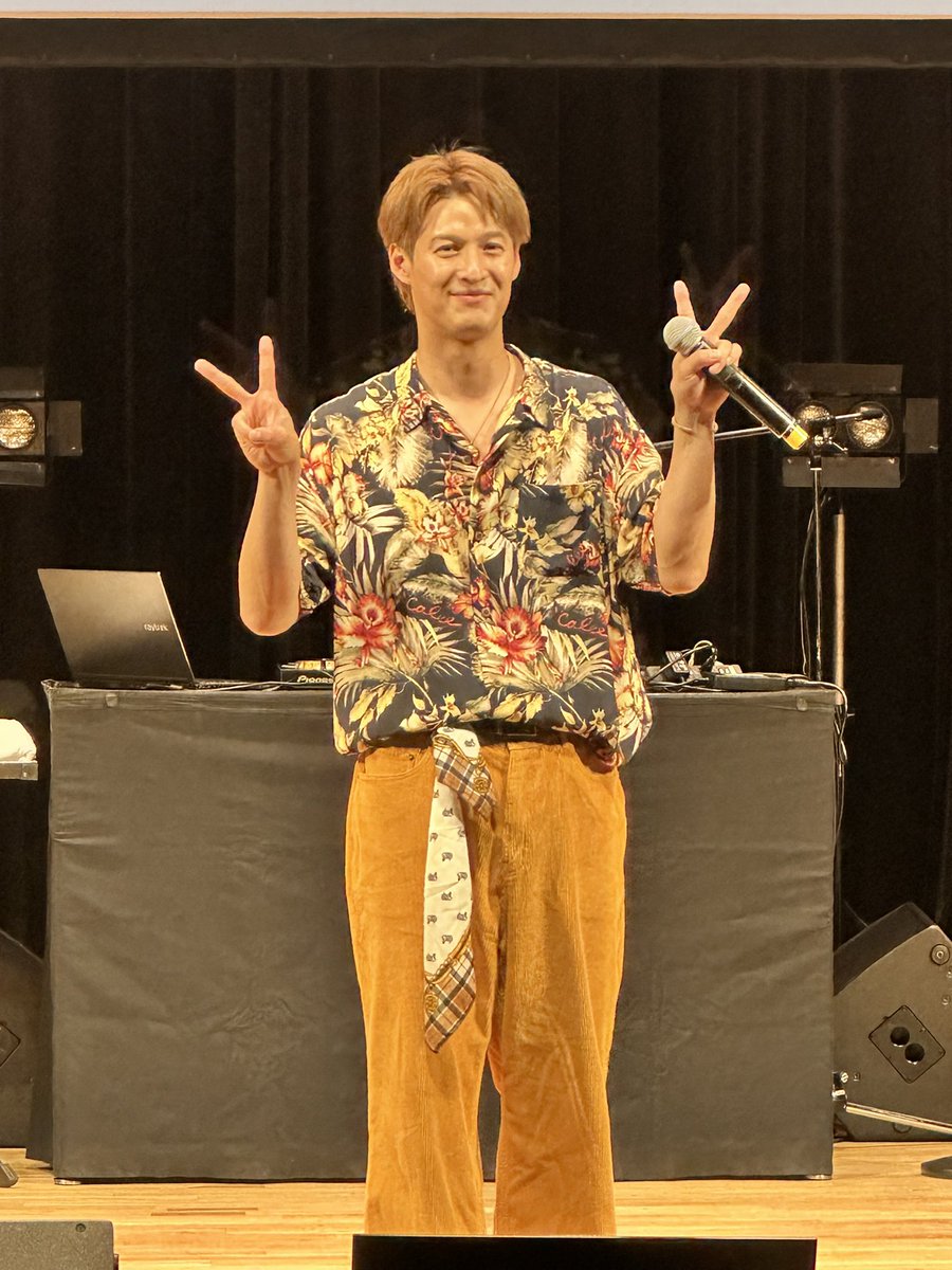 なつみ tweet media