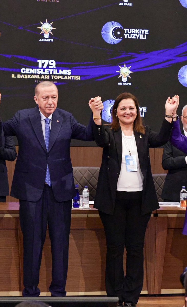Türkçe Gündem tweet media