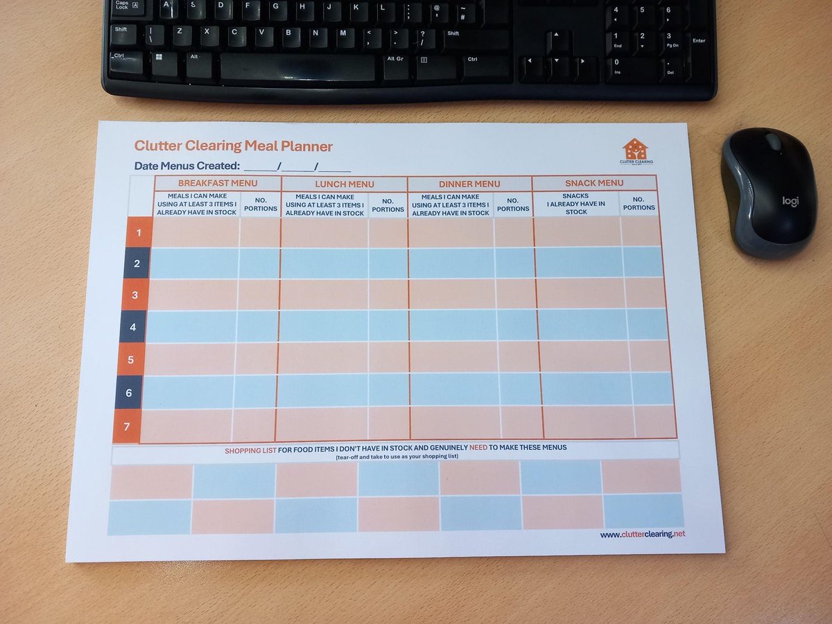 ClutterClare's tweet photo. “What’s for dinner?” shouldn’t feel stressful. Clare’s Meal Planner helps you plan, track and simplify daily decisions. https://t.co/WkZcBPmSdz  #ClutterClearing https://t.co/YWZMK4hLAX
