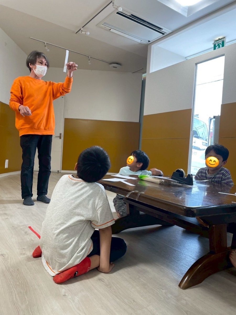 firstdream_11's tweet photo. 🍀南篠崎教室🍀
2026.5.13(水)
〜空飛ぶ割り箸〜
テーマは「遊ぶ物を自分で作る」でした。
自分で工夫して作ることで「考える力」を育みながら「遊ぶ楽しさ」をより一層感じられる良い機会となりました♪

▽ファーストシーンドリームの詳細はこちら！
https://t.co/CPMWTHWgru

#放デイ #ADHD  #思考 https://t.co/piXkrzCWs7