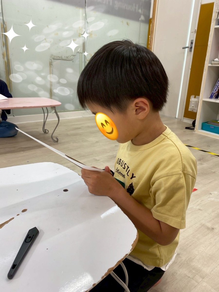firstdream_11's tweet photo. 🍀南篠崎教室🍀
2026.5.13(水)
〜空飛ぶ割り箸〜
テーマは「遊ぶ物を自分で作る」でした。
自分で工夫して作ることで「考える力」を育みながら「遊ぶ楽しさ」をより一層感じられる良い機会となりました♪

▽ファーストシーンドリームの詳細はこちら！
https://t.co/CPMWTHWgru

#放デイ #ADHD  #思考 https://t.co/piXkrzCWs7