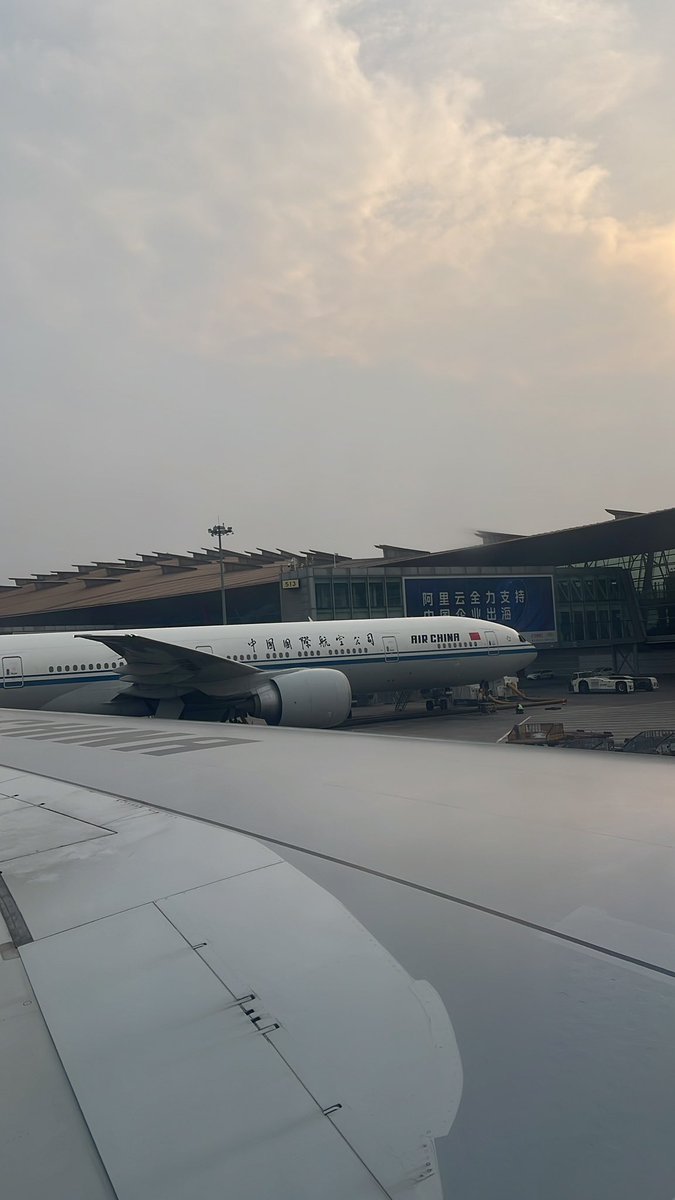 deranggaa's tweet photo. Terminal brp lon? https://t.co/vaJQgwjucd