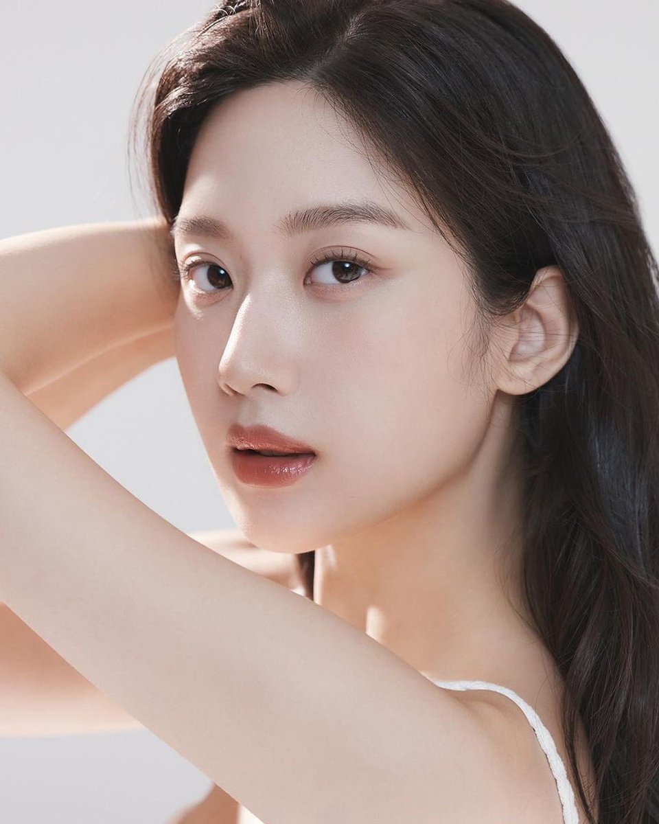 mun kayoung source tweet media