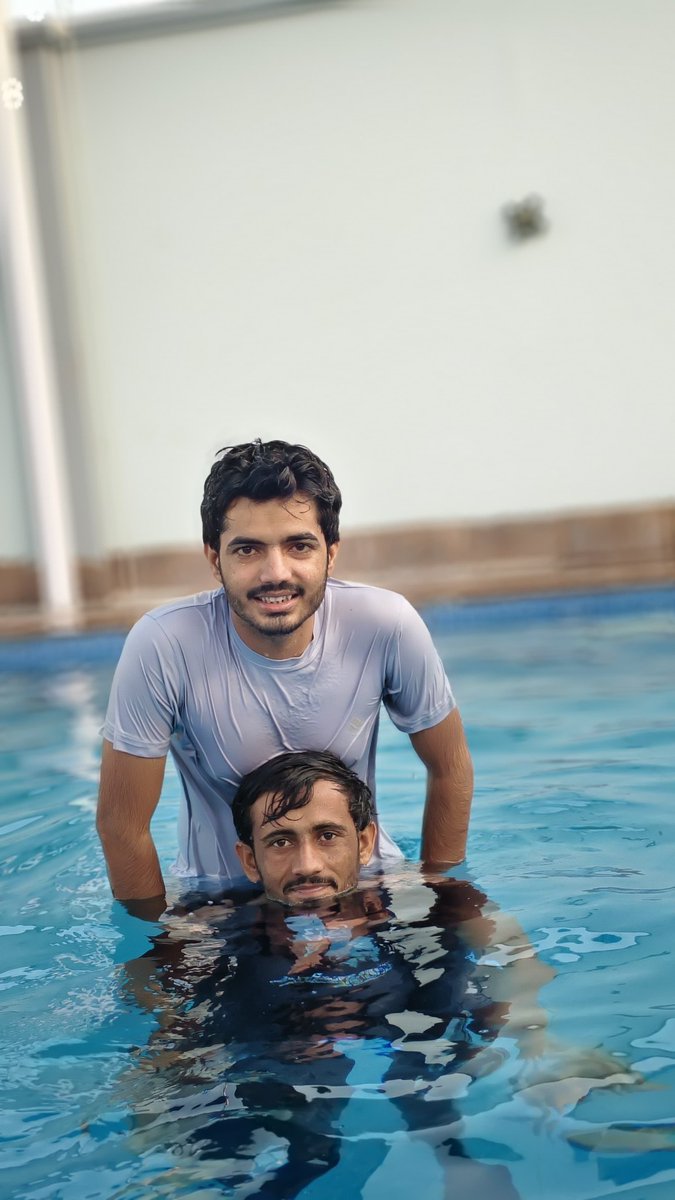 mujtabaarind's tweet photo. Peace found in Blue 💙🏊🏻‍♂️ https://t.co/7Y2TahkyPR