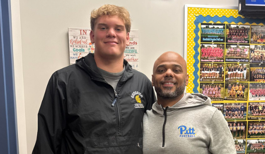 sixstarfootball's tweet photo. Michigan High School Standouts Emerging on Recruiting Radars

📈Michigan Talent on the Rise: Names College Recruiters Are Tracking🔥

STORY▶️https://t.co/RewGKh5LGb

@DrewAagesen @JoshBaker2028 @marcus2shiftyyy @HarlandBegg75 @DeandreBidden4 @MykellCrayton4 @SOLOMONELAM @TrentGle @DjHardiman30 @calebharris1290 @CaidenHodgeQB @BigJ55_ @BDJ2027 @JemirLynum @jalenmontlouis1 @AndreNeal12x @_chadwillis1 @AntijuanDishun