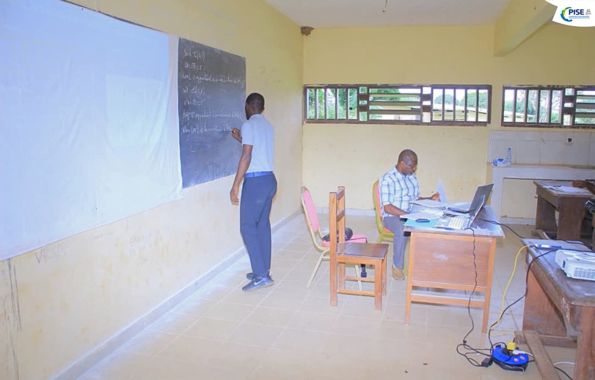 PISEGabon's tweet photo. 🎯 Renforcement de compétences, mises en situation en classe et accompagnement pédagogique : une approche concrète pour améliorer durablement l’enseignement des mathématiques au #Gabon.

#PISE #AFD #Formation 

(3/3) https://t.co/a8okWkW4n9
