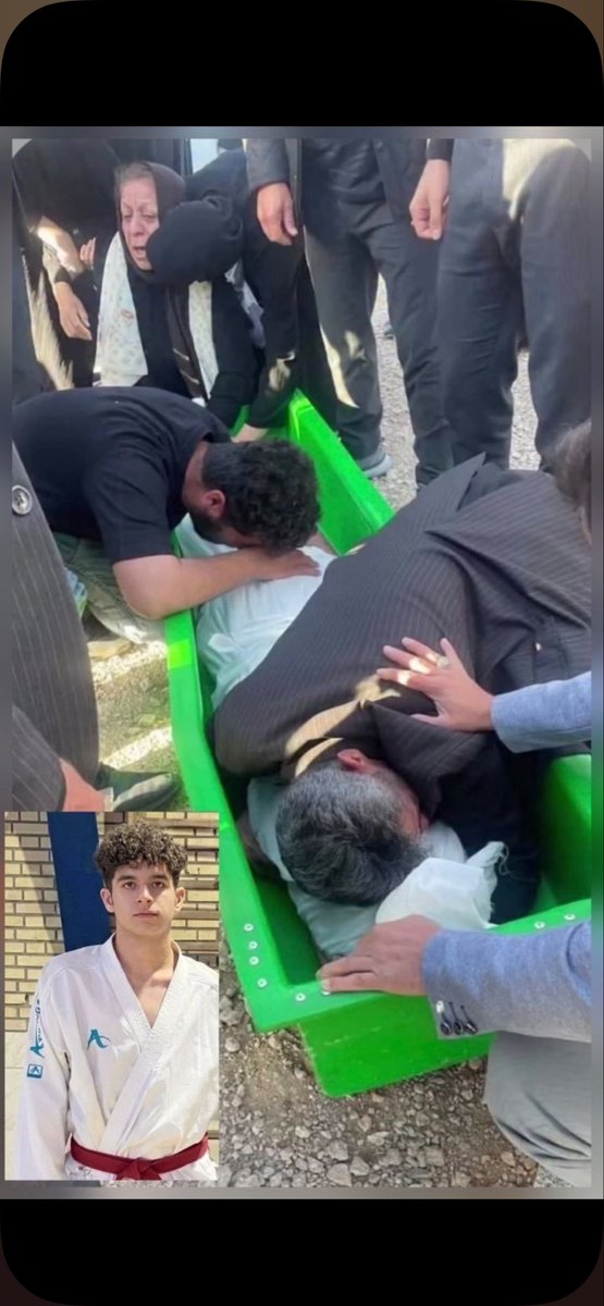 lotus_3095's tweet photo. Mentre il Regime Islamico-terroristico di Iran, prende la vita degli Iraniani, OGNI GIORNO, sti clown 🤡 si stanno augurando a vicenda e si chiamano i portatori della “PACE”! 

Sono senza parole io … ! 

@Pontifex 

#IranMassacre‌ https://t.co/FNPMwwvWMs