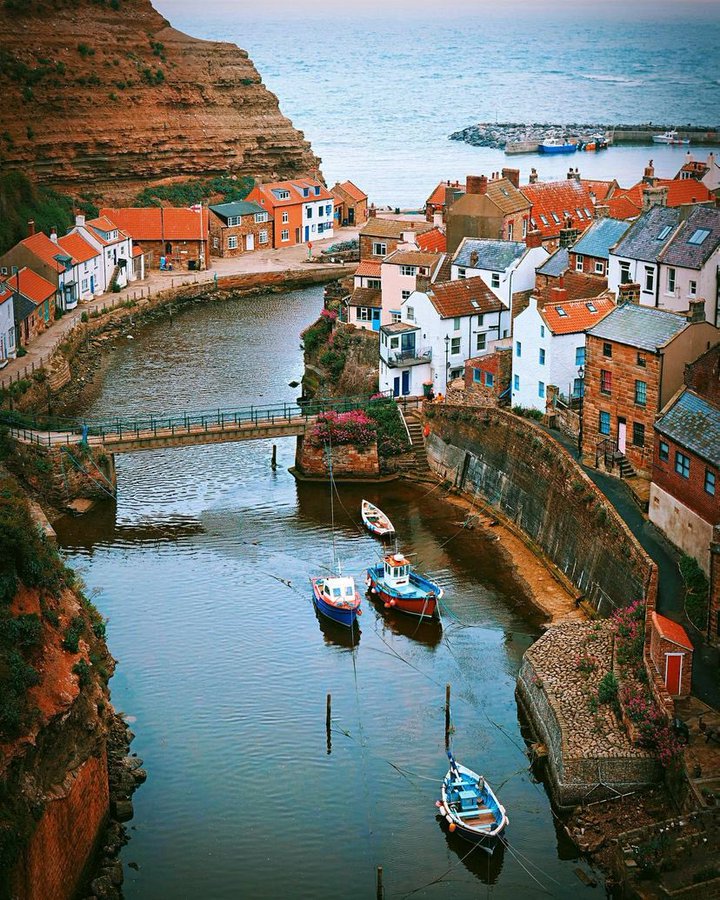 Natursee's tweet photo. Staithes, England , UK 🇬🇧 https://t.co/ablA0JL1dX