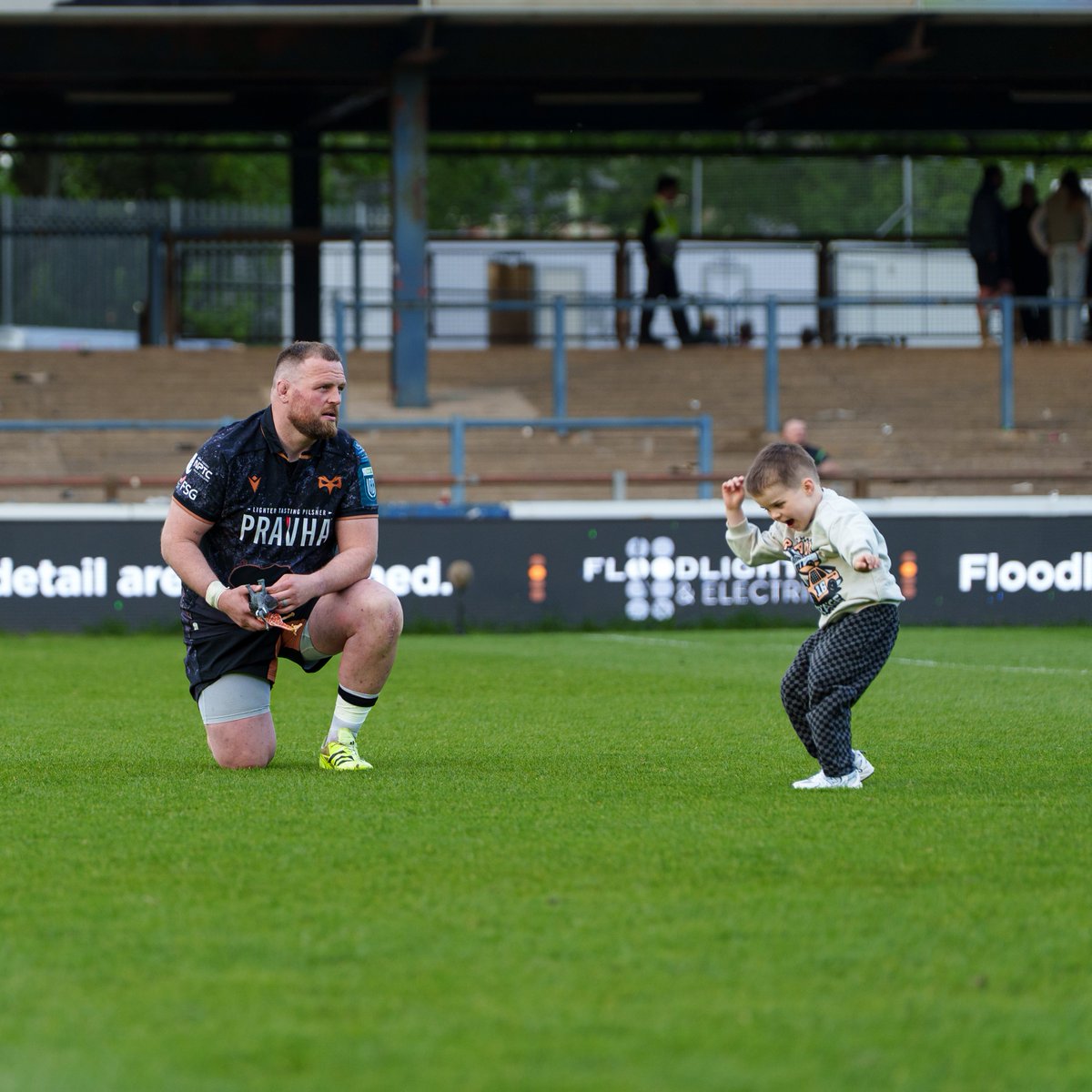 Ospreys tweet media