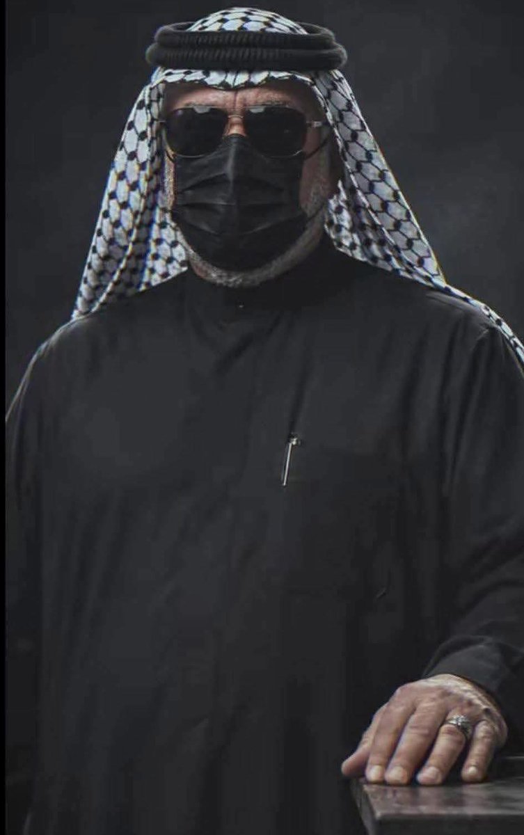 slaz_Wy's tweet photo. اقدملكم الإرهابي الحميداوي أبو الطالب اللي أخذ سيارات وجنود الحشد الشعبي وهدو على عميد الجامعة الان فاشل وسايب ما يقرأ ورسب فمن رسب أخذ  الحشد الإرهابي وهدو عليه 
￼￼ https://t.co/KkaQ6DinWM