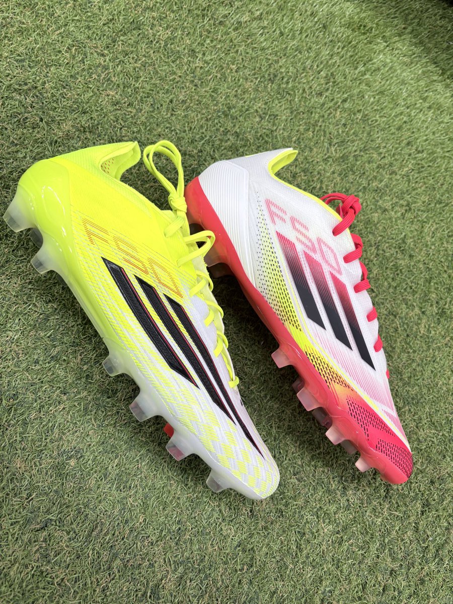 30分3本のサッカーの お誘いがあり急遽スパイク購入へ🏃‍♂️ 悩んだ2