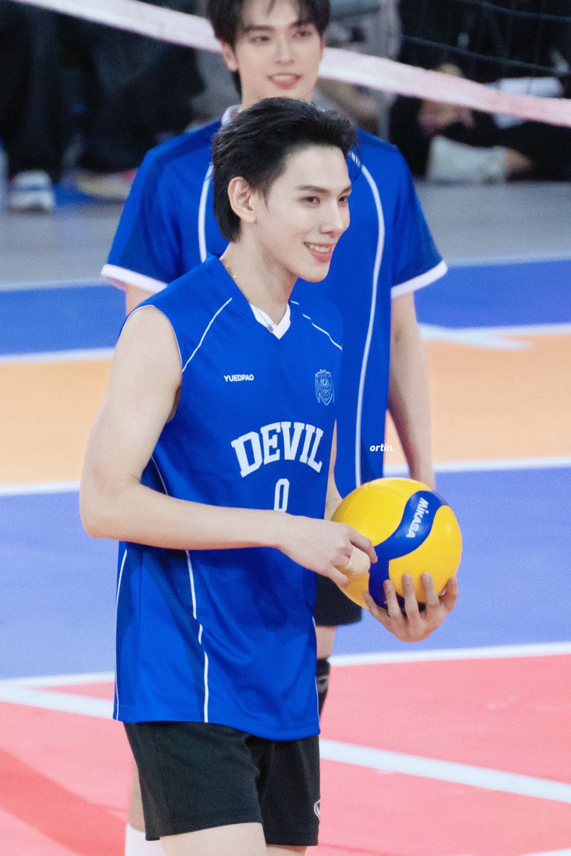ออติน ♡.- tweet media
