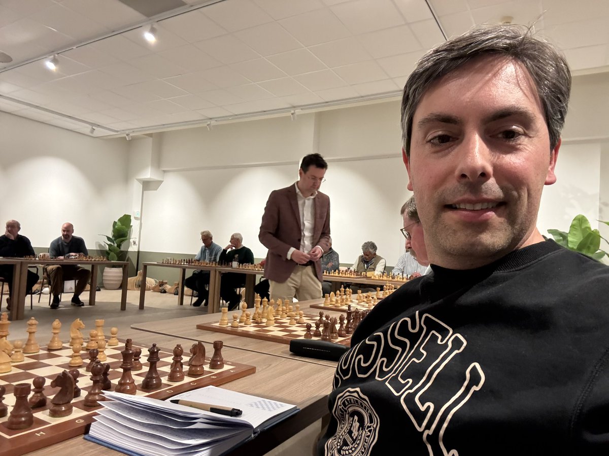 Maurits van der Meer tweet media
