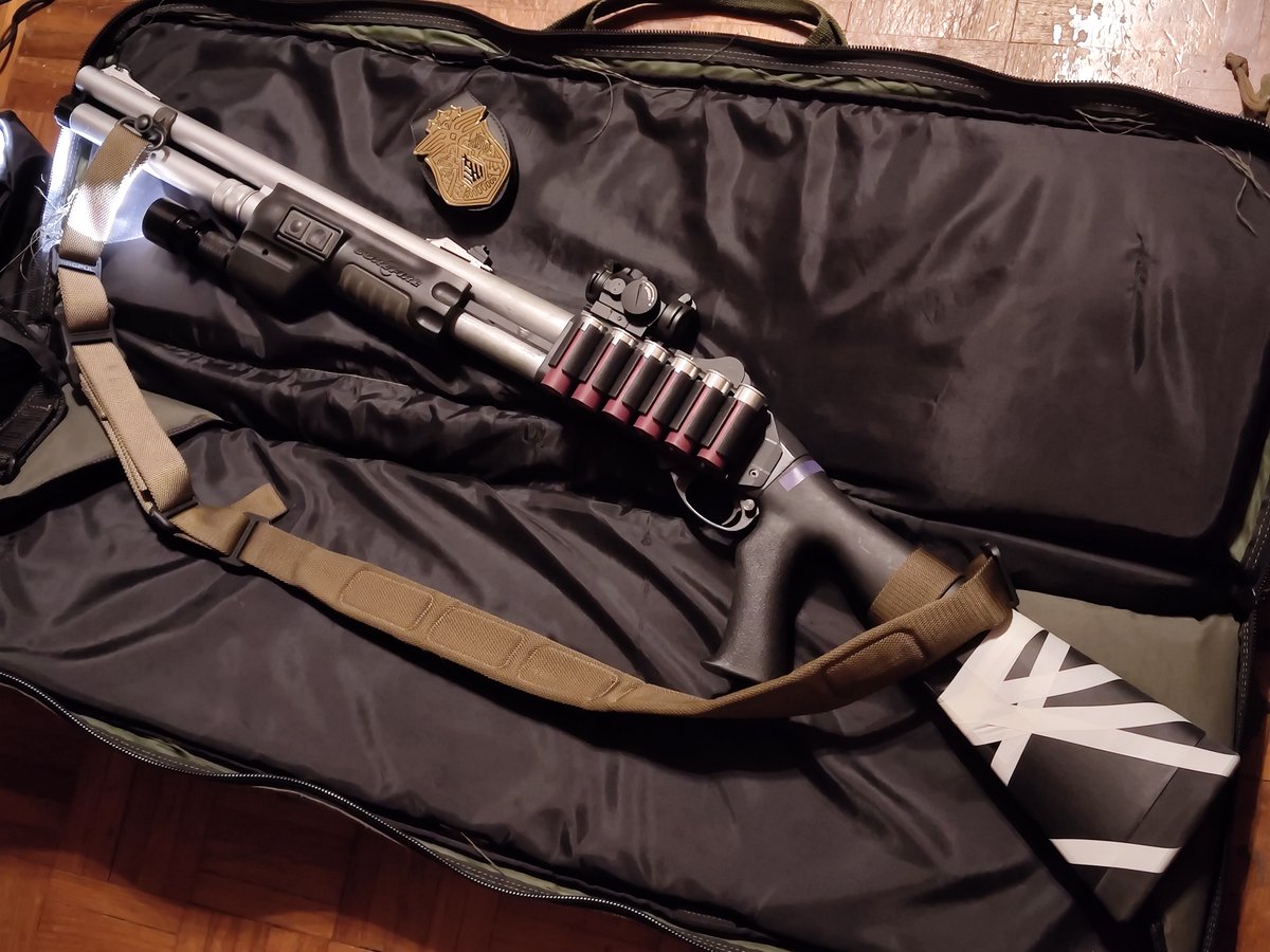 bkxiv1's tweet photo. Finally i prepare the ver.2 870 props for Konoka🤣
Konoka's firearms"道具" v2: APS CAM 870 mk1 base, Smart Shell of XPOWER(Top Gas)
OC setup accessories: Speed Feed Pistol grip style stock, Surefire 618 flashlight forend, 6 round side saddle
#kspd #ブルアカ #志真コノカ #コノカ https://t.co/xBVYx5Mve1