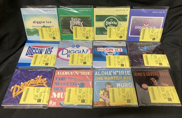 diskunion_do9's tweet photo. 【5/13(水)】  

★USED MIXCD新入荷情報★ 

 DJ MUROを筆頭にDJ KOCOなどのMIXCDが200枚オーバーで入荷！
 DIGGIN' ICEシリーズやTROPICOOOL BOOGIEシリーズ、SUPER FUNKY BREAKSシリーズなど！
DJ KOCOのMIXも久しぶりの入荷です🔥📷
ご来店お待ちしております！
https://t.co/1SSZRV6JGd https://t.co/S6exGLJJwo