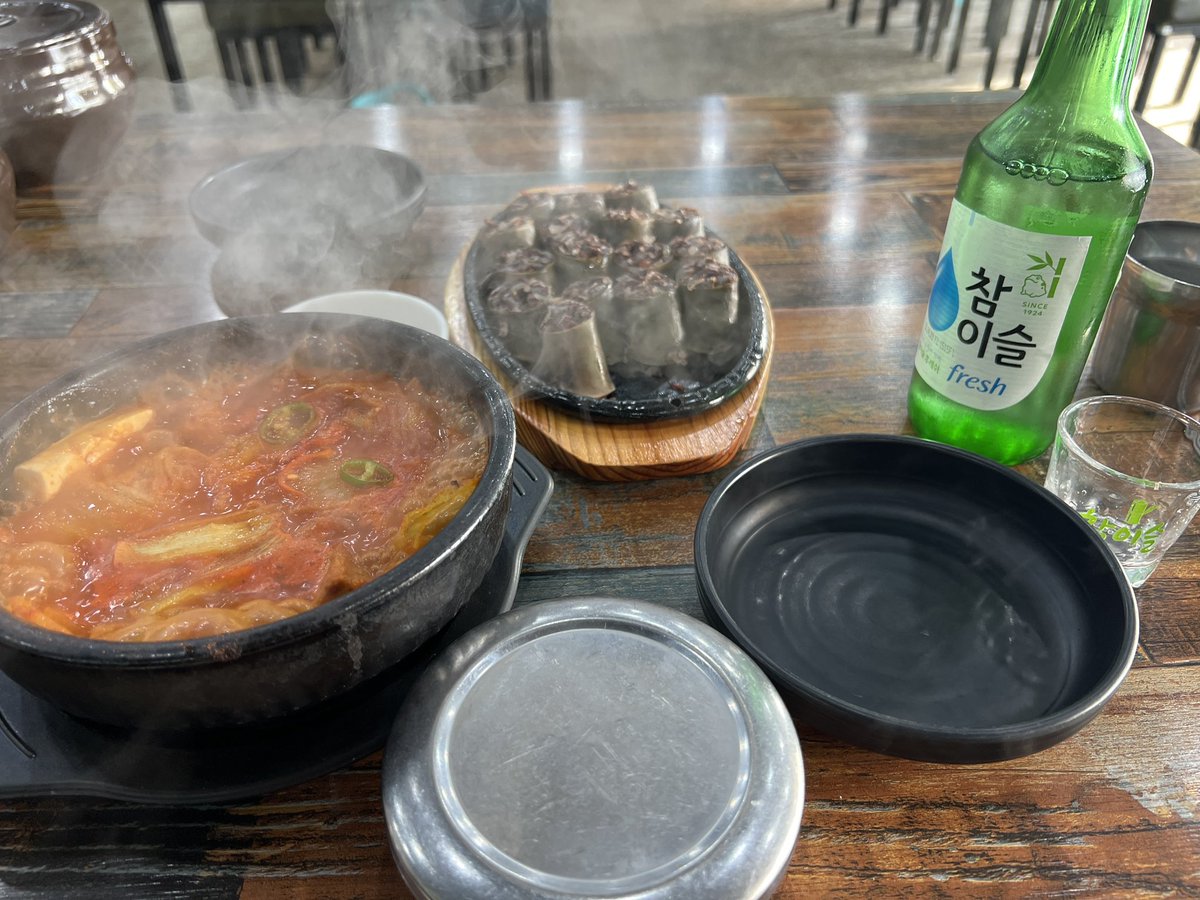 서양복실이 tweet media
