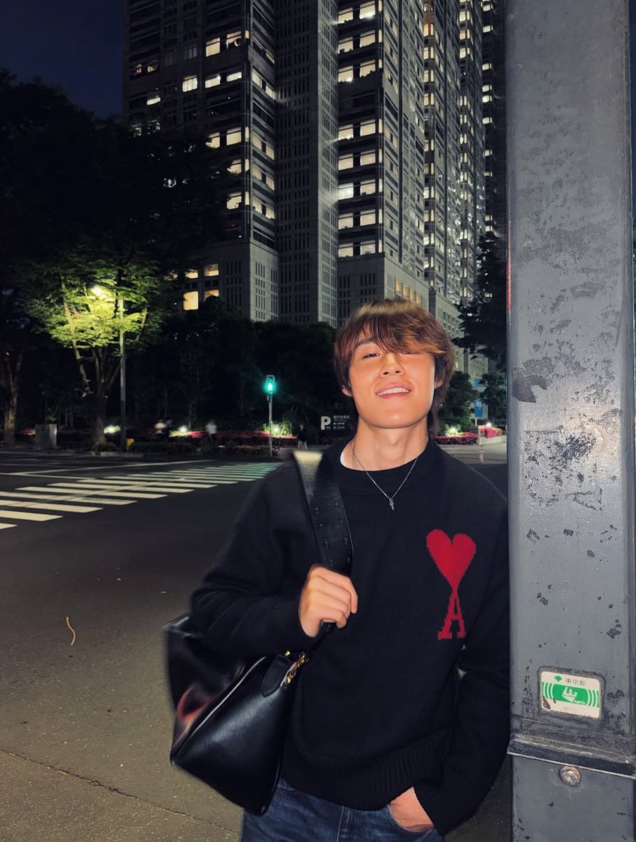 นินจา tweet media