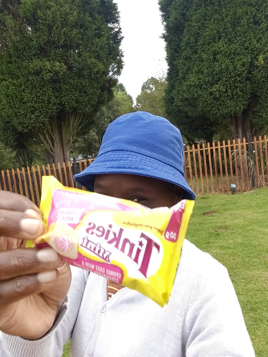 Refilwe M tweet media