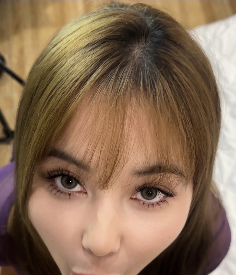 Jenny tweet media