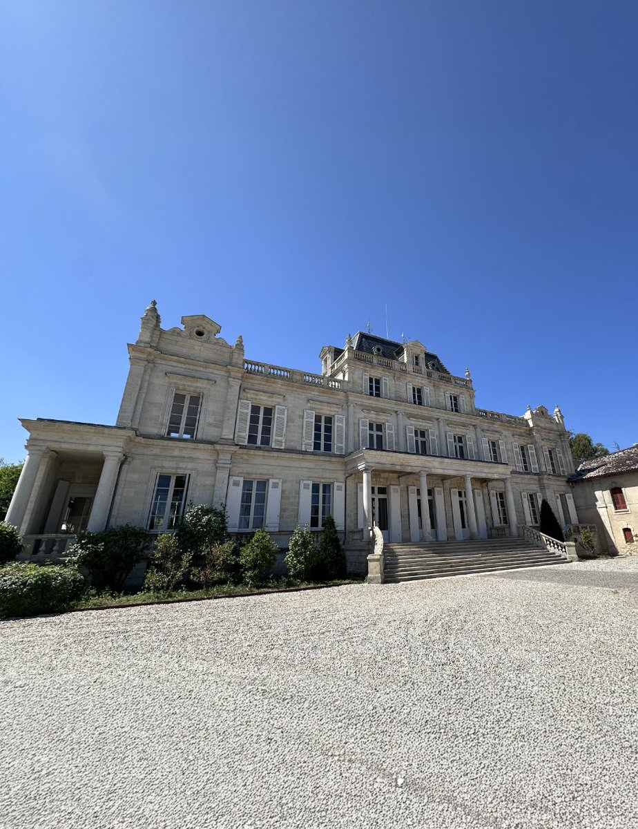 JamesSuckling's tweet photo. Chateau Giscours is redefining what it means to be a classic Margaux estate, balancing heritage with a growing focus on modern wine drinkers. During a recent vertical tasting, Senior Editor Zekun Shuai found the gradual shift toward fresher, more fruit-driven wines, alongside a stronger emphasis on direct engagement with consumers.
From the supple, inviting 2023 to the structured, age-worthy 2022, Giscours shows steady evolution rather than sudden change. Alongside standout vintages like 2019, 2016 and 2015, the estate stands as a serious contender in Margaux, combining perfume, density, and increasing consistency. Their outstanding 2025 En Primeur appears to reinforce this point as well. 

Read more here: https://t.co/5ouoGVFcZ7

@giscours_gcc 
 #Bordeaux #Margaux #Giscours #LeftBank #BordeauxWine #WineTasting #FineWine #EnPrimeur #Bordeaux2025