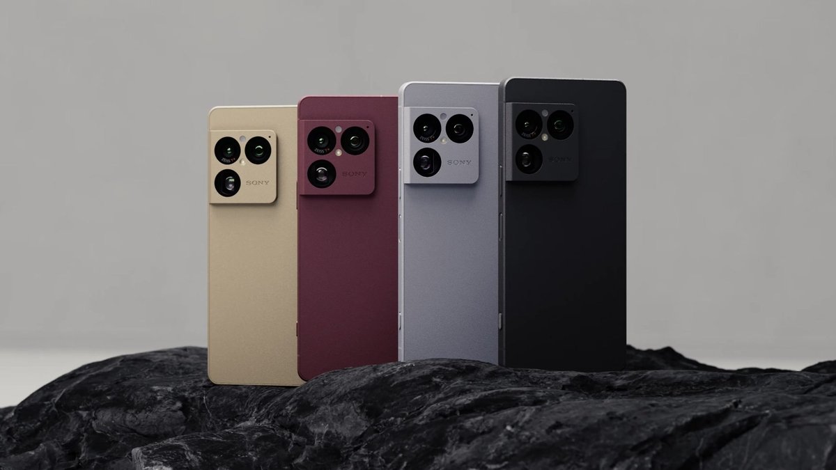 SaudiAndroid's tweet photo. كشفت سوني عن هاتف Xperia 1 VIII 📱

شاشة 6.5 اوليد 120Hz
معالج SD8 Elite Gen5
رام 16 ذاكرة 1TB
كاميرات 48MP-48MP-48MP
سيلفي 12MP
اندرويد 16 
بطارية 5000 شاحن 30W
بصمة-ستريو-IP68- eSIM - منفذ 3.5mm و ذاكرة خارجية حتى 2TB 

السعر 1999 يورو و نسخة 12 رام سعرها 1499 يورو

#SONY https://t.co/0yTOvHKDOH