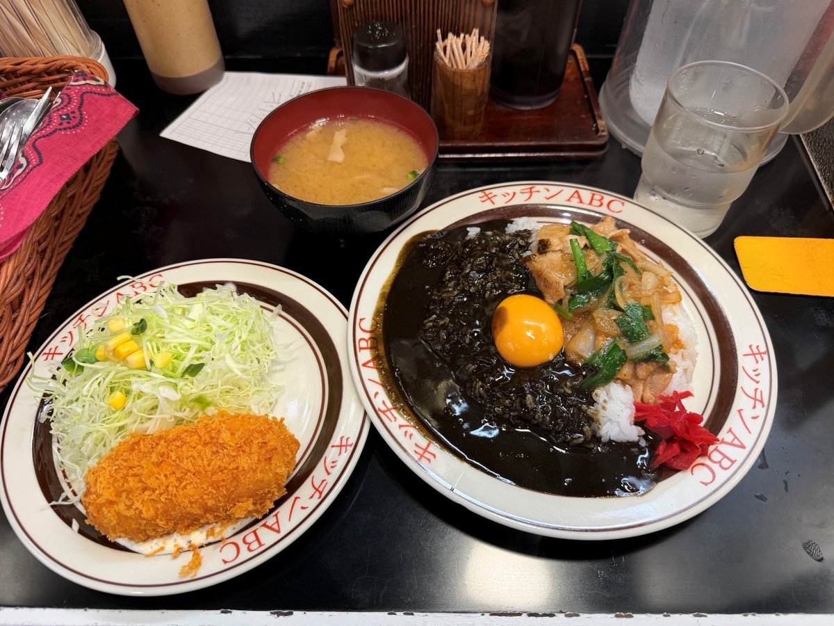 act_engineering's tweet photo. 池袋で予定があり久々の訪問！
昔ながらの洋食屋さんで、たまに無性に食べたくなります。
お近くの方はぜひ！！
#キッチンABC #企業公式 #グルメ投稿 https://t.co/8KOPhtqpL4