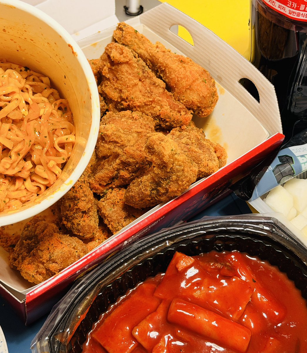 😎별똥이들 마음 훔치는 뵤리이😎 tweet media