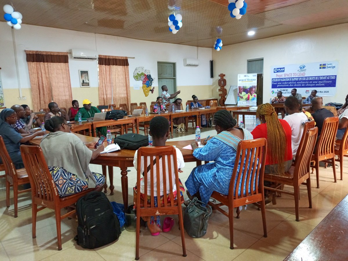 PlanIntTogo's tweet photo. À Lomé, 35 acteur·rice·s de la société civile ont contribué à la validation du rapport alternatif sur les droits de l’enfant au #Togo dans le cadre de l’#EPU.
Un engagement fort pour faire avancer les droits des enfants et porter leurs réalités.
#SpaceToLead https://t.co/k7YR9JJFgT