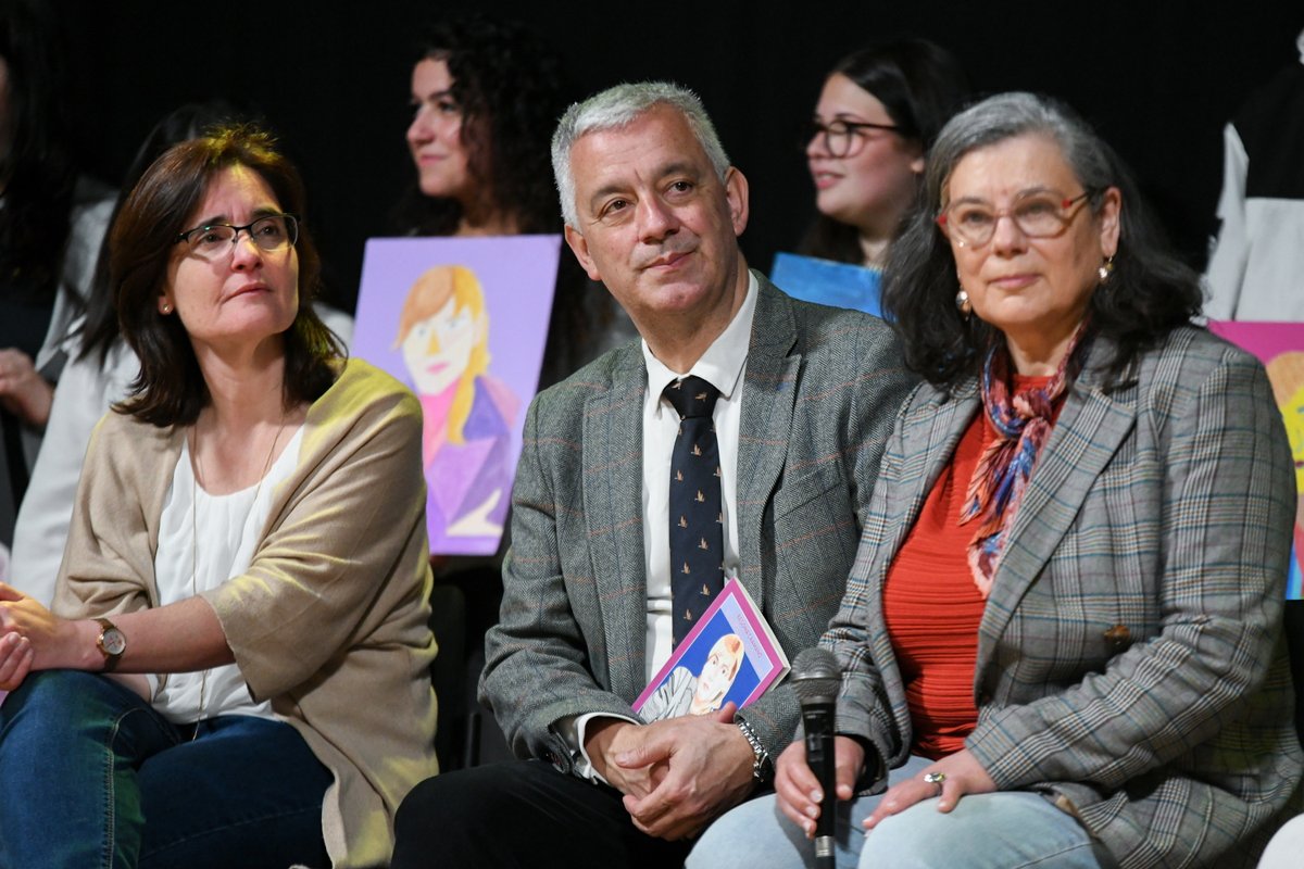 Política Lingüística tweet media
