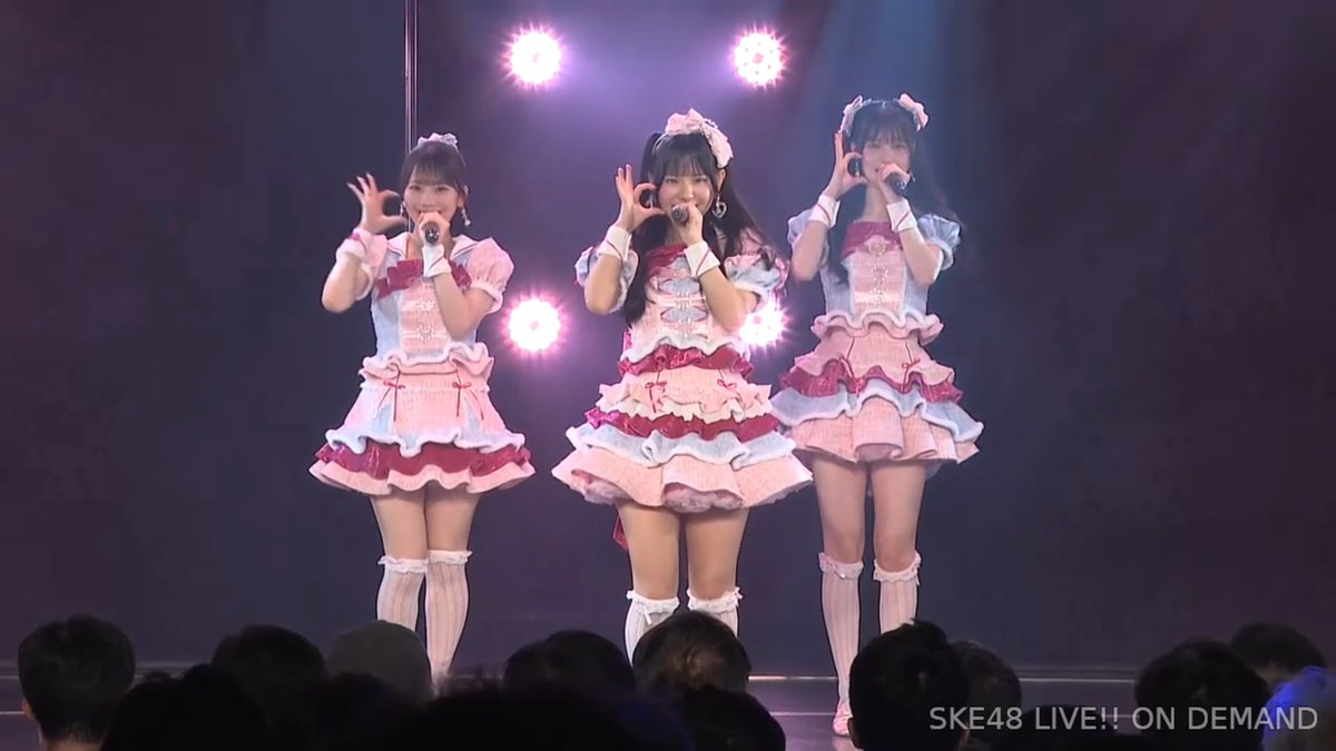 つーちゃんがりぃちゃんポジに #SKE48 #山村さくら #伊藤虹々美 #桒原